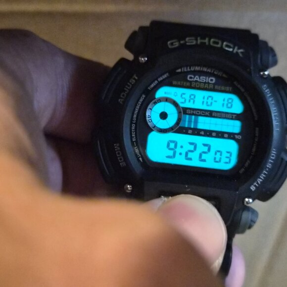 G Shock Digital Black and gold - Picture 10 of 10